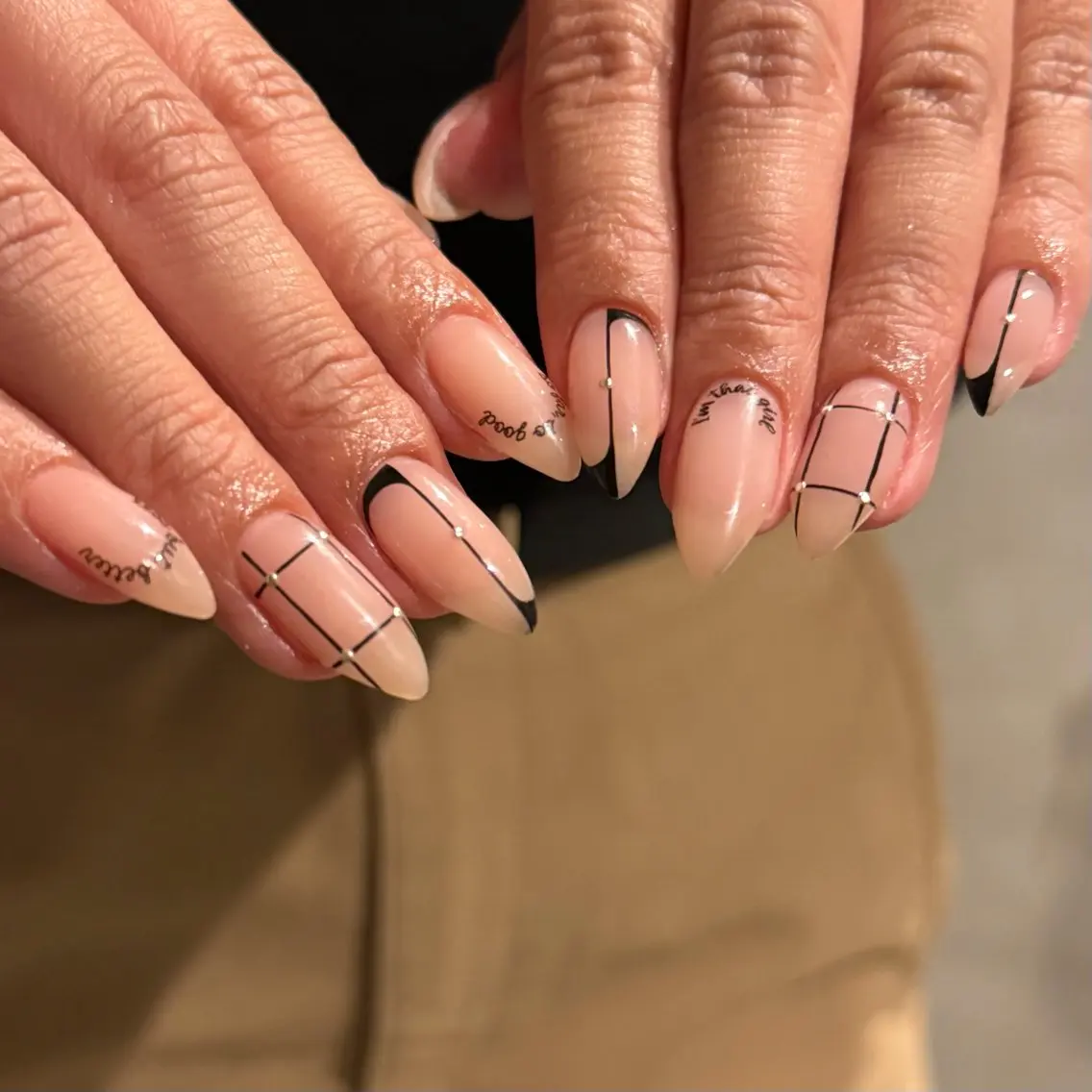 ネイル ハンドネイル ʀᴀɪ ɴᴜᴀɴᴄᴇのネイルデザイン