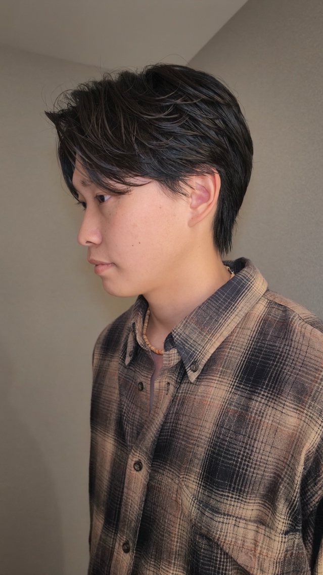 ショート パーマ メンズ センターパート フェザーパーマ マッシュ メンズパーマ くせ毛 カット パーマ トリートメント センターパート特化 井上健太のヘアスタイル