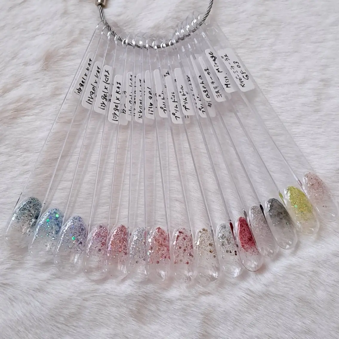 ネイル グラデーション ラメ(グリッター) ラメグラデーション nail You&beのネイルデザイン