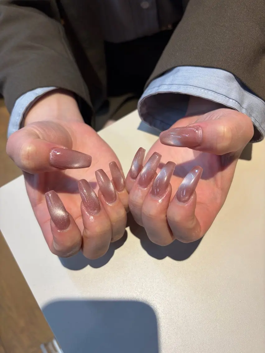 ネイル 長さ出し マグネットネイル ワンカラーネイル ネイルチップ MANAMI TRIOS💅🏻のネイルデザイン