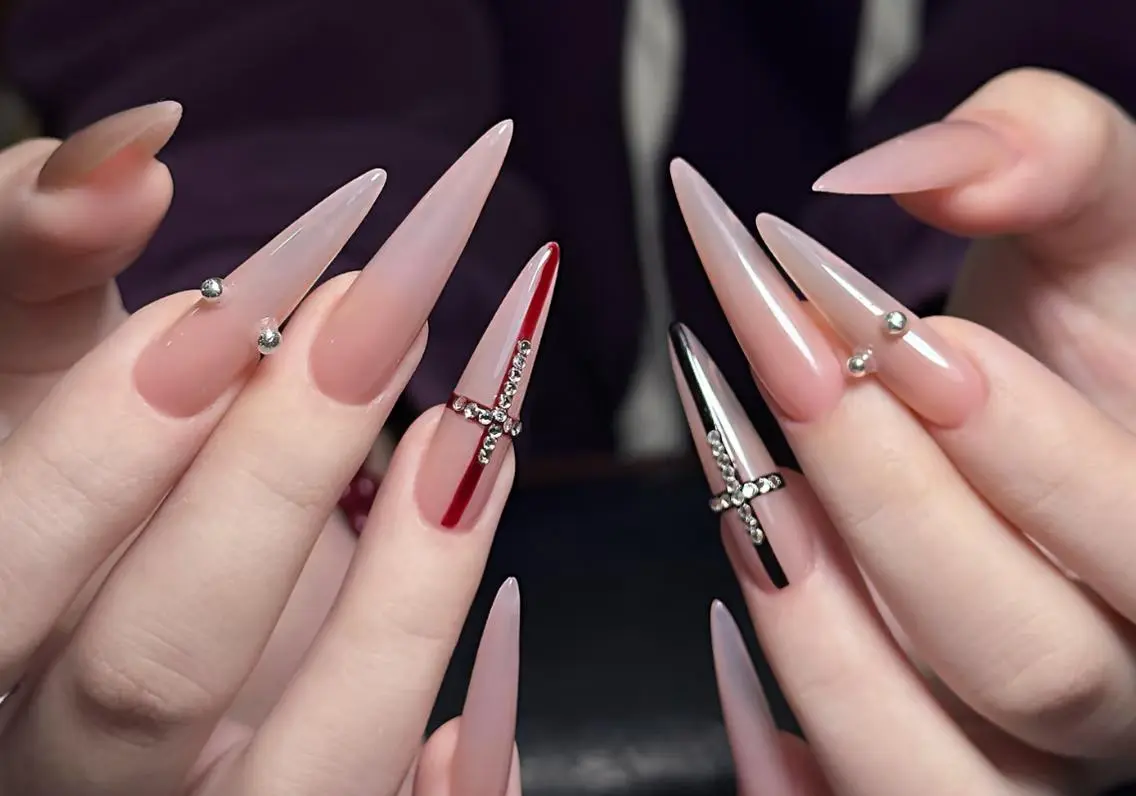 ネイル ハンドネイル エリ🫧 nail池袋東口のネイルデザイン