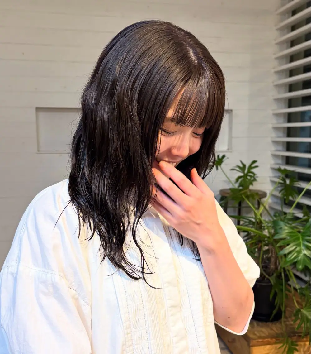 セミロング カラー 透明感カラー mina / 透明感ベージュカラーのヘアスタイル