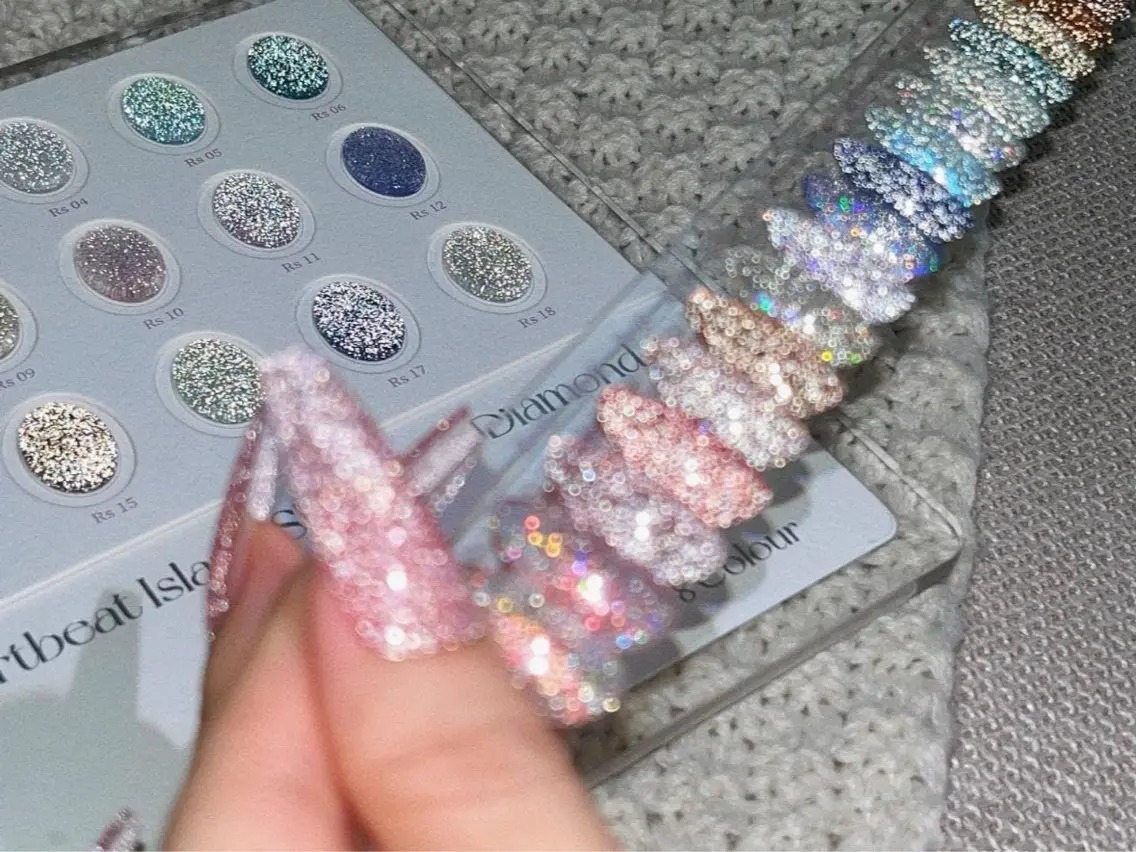 ネイル フラッシュネイル ハンドネイル lucky nail 歌舞伎町のネイルデザイン