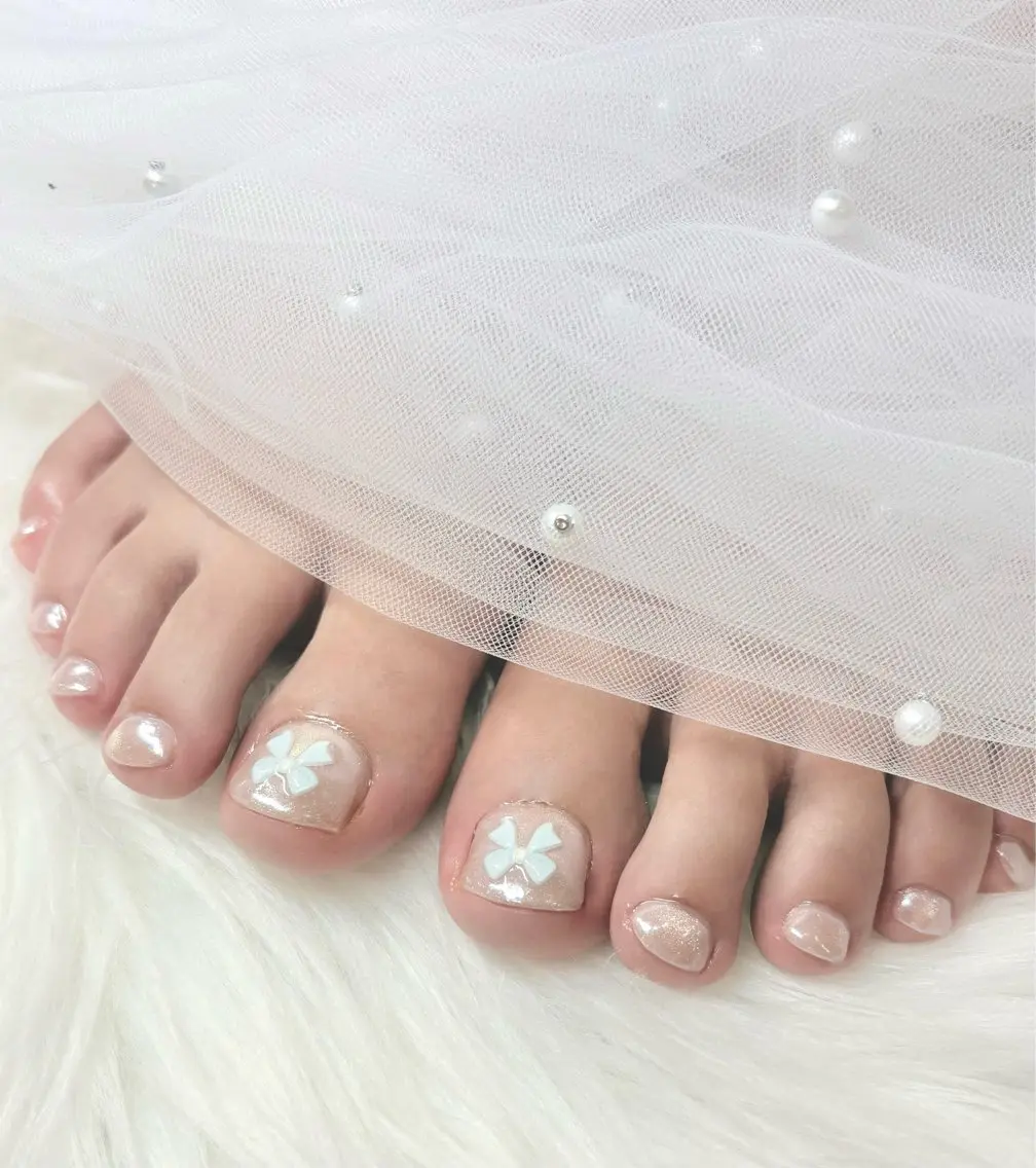 【ワンカラー】フットネイル🤍✨【オフあり】の写真