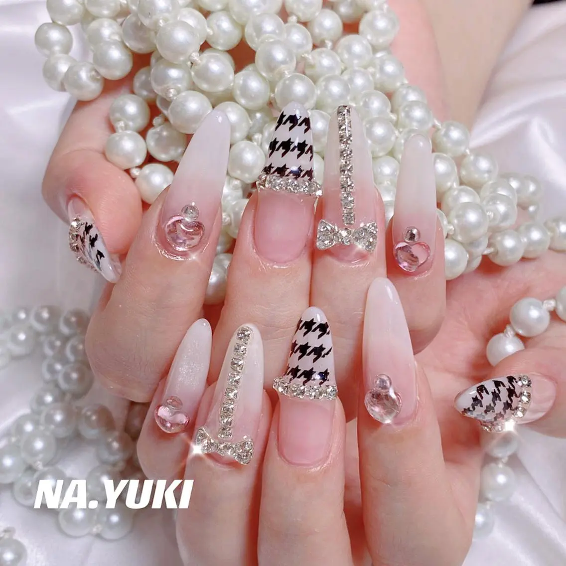 ネイル ハンドネイル ハンドケア ナユキNA.YUKI 池袋店のネイルデザイン