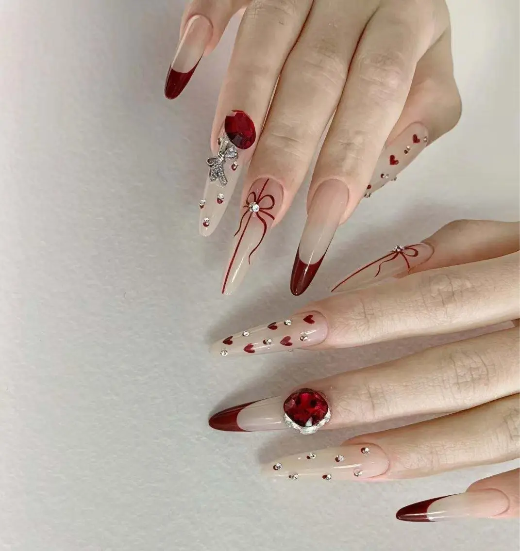 ネイル フラワーネイル フレンチネイル ジェルネイル ガラスフレンチ ハート ハンドネイル BabyYouMi nailのネイルデザイン