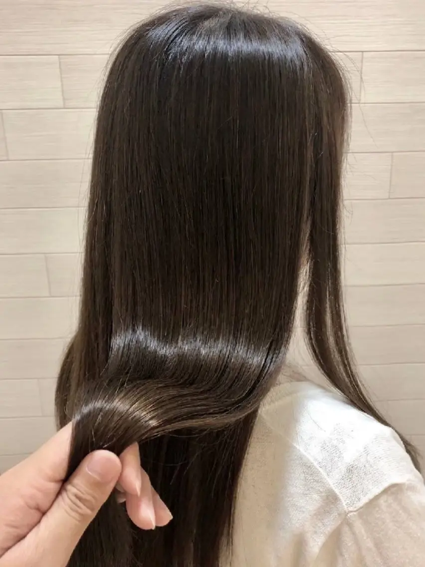 ロング ヘアカラー 透明感カラー×美眉 🎀みゆう🎀のヘアスタイル