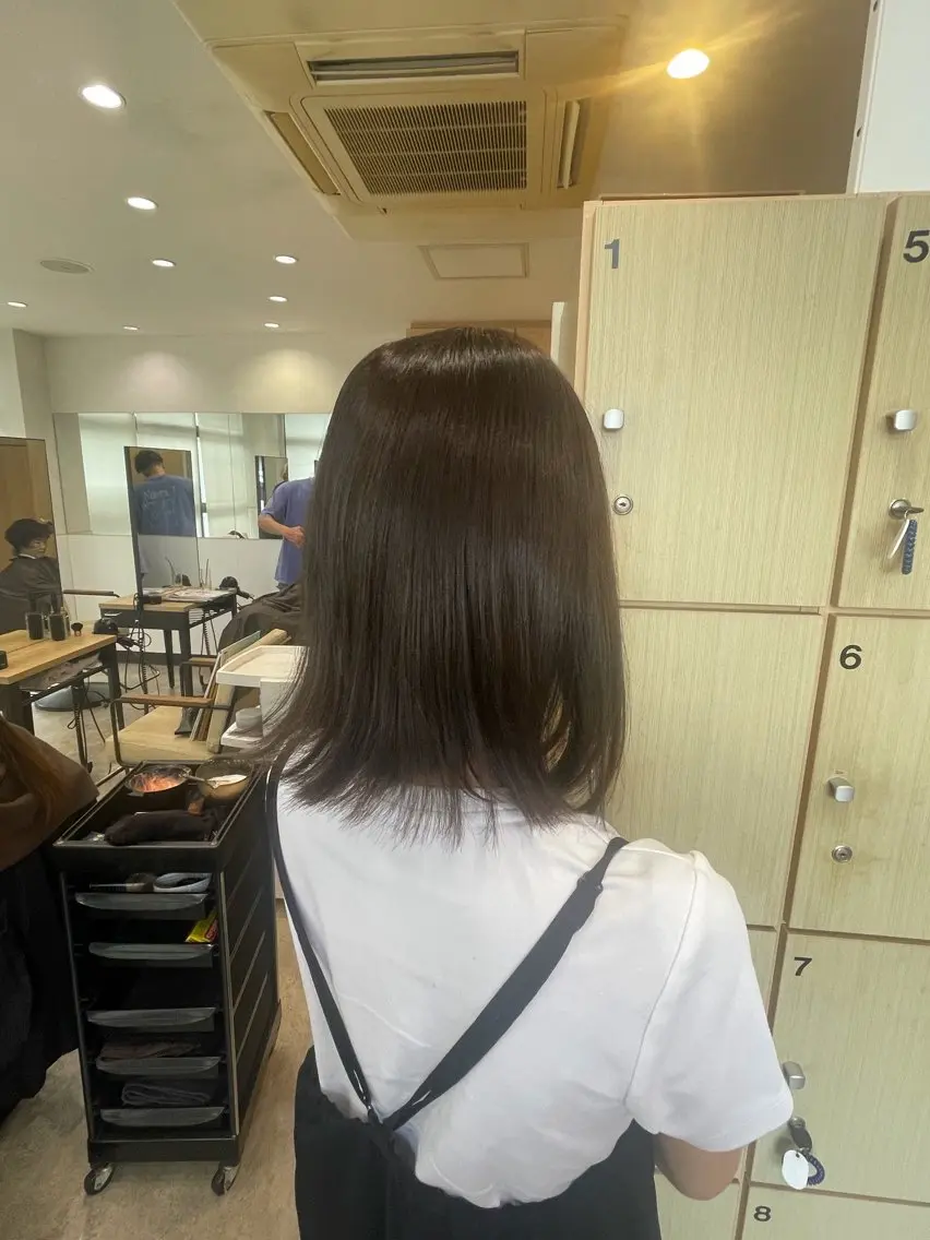 カラー ブラウンカラー 透明感カラー オリーブブラウン 学生 🍪CuLuMi🍪 niccolo/西新のヘアスタイル