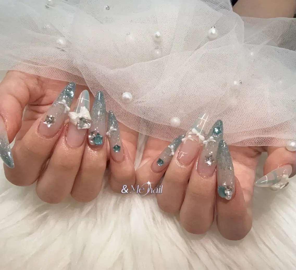ネイル ハンドネイル ＆ME アンドミーのネイルデザイン
