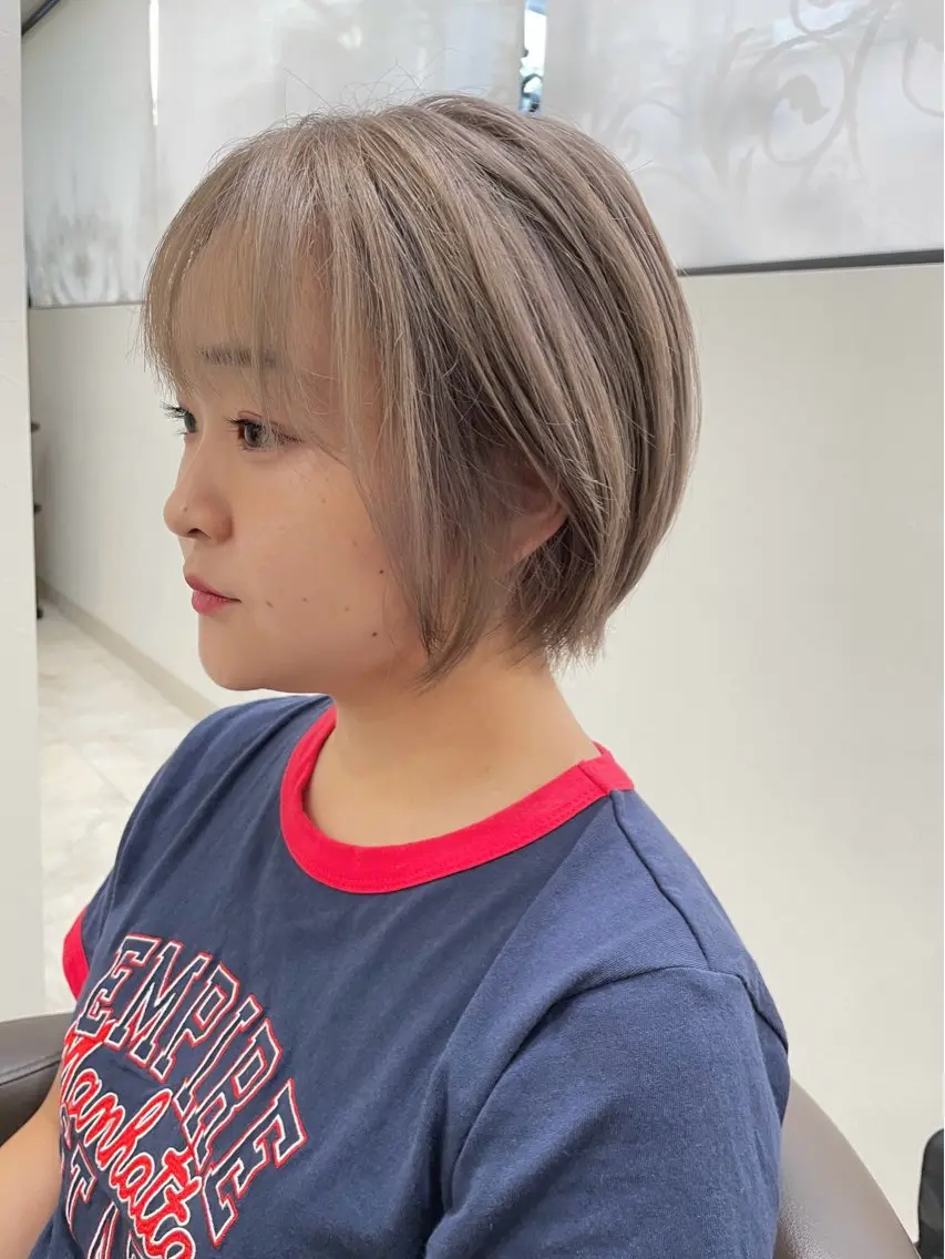 ショート ショートヘア 新村 華奈絵のヘアスタイル