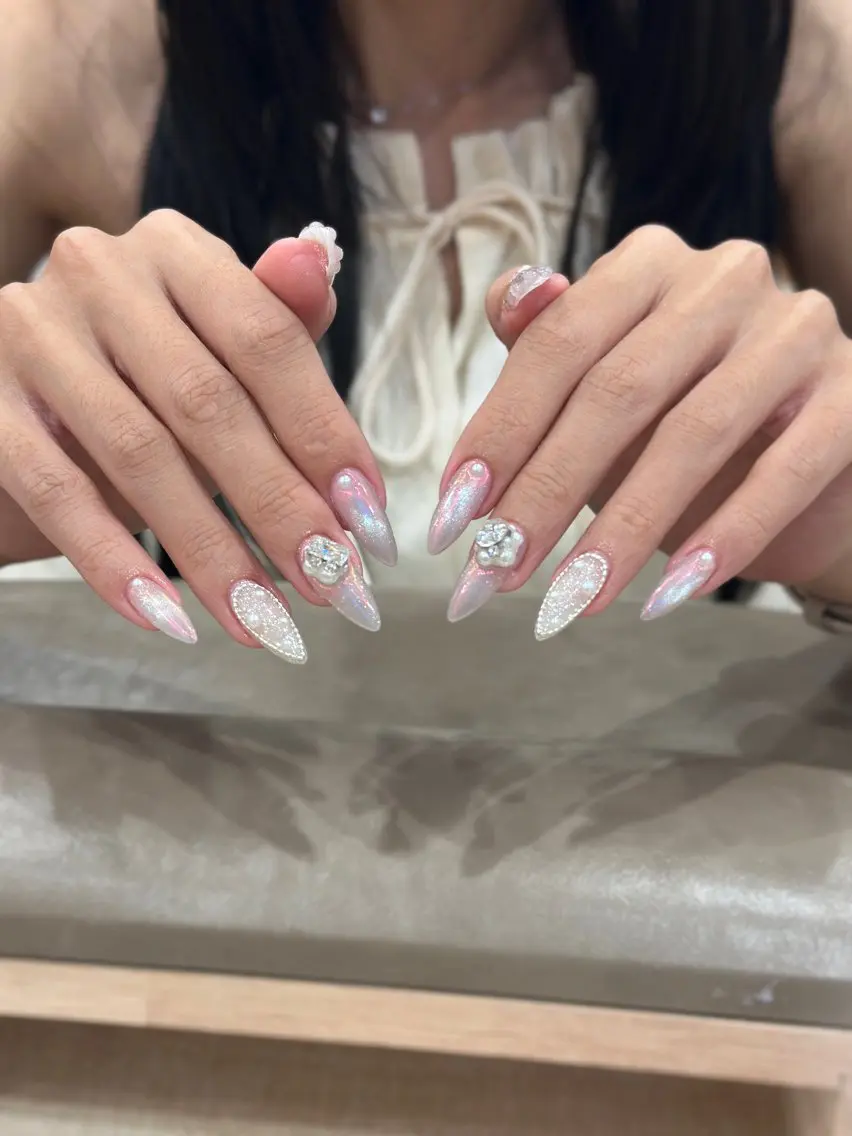 ネイル ジェルネイル 韓国ネイル 持ち込み シンプルネイル ワンホンネイル ハンドネイル 🎀Aura. Yurachanのネイルデザイン