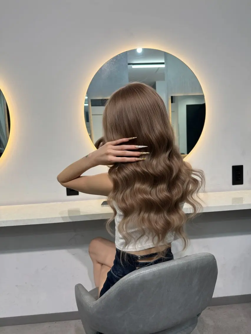 ロング カラー ヘアカラー エクステ ギャルの女神/ Shionのヘアスタイル