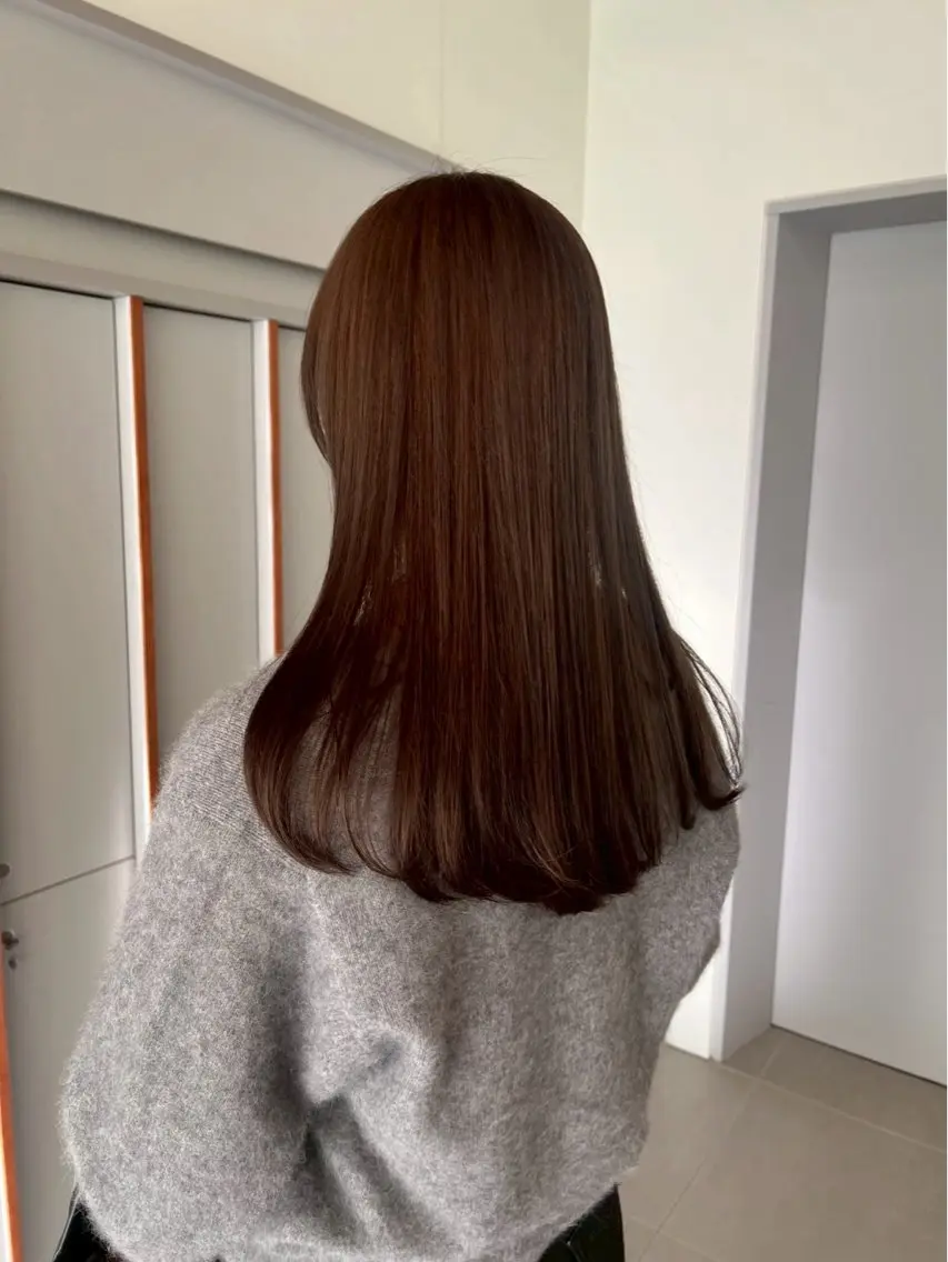 ロング ヘアカラー 🍑カラー /カエデ🪽のヘアスタイル