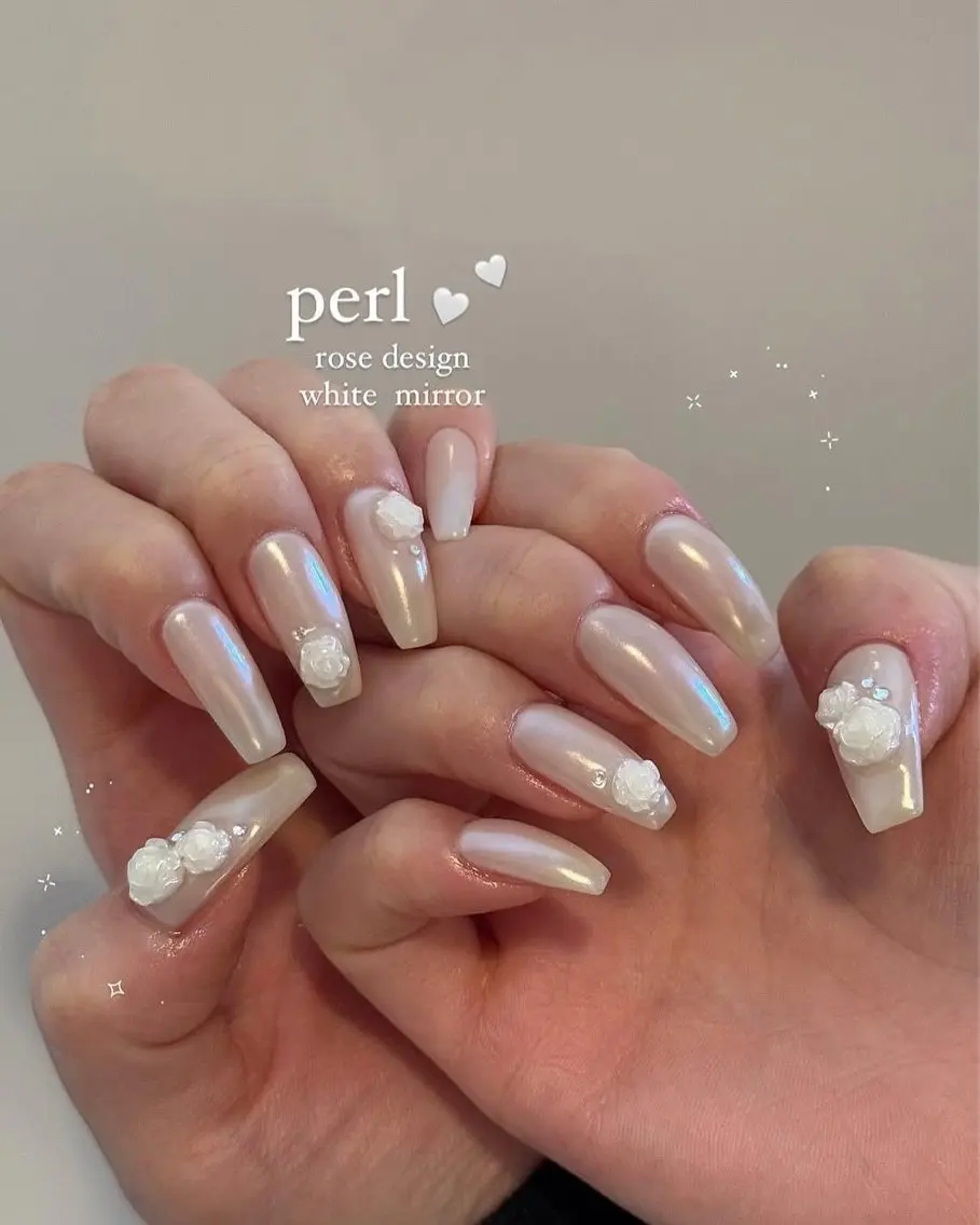 ネイル 長さ出し キラキラネイル 韓国ネイル ロングネイル ワンホンネイル ハンドネイル Josie nail salonのネイルデザイン
