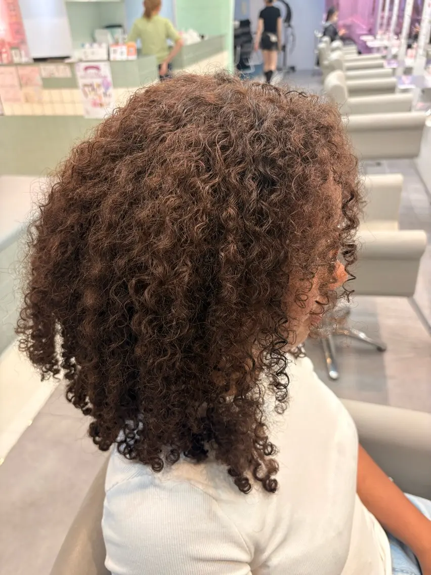 カラー そふぃあ🪷 似合わせカラー🧿のヘアスタイル