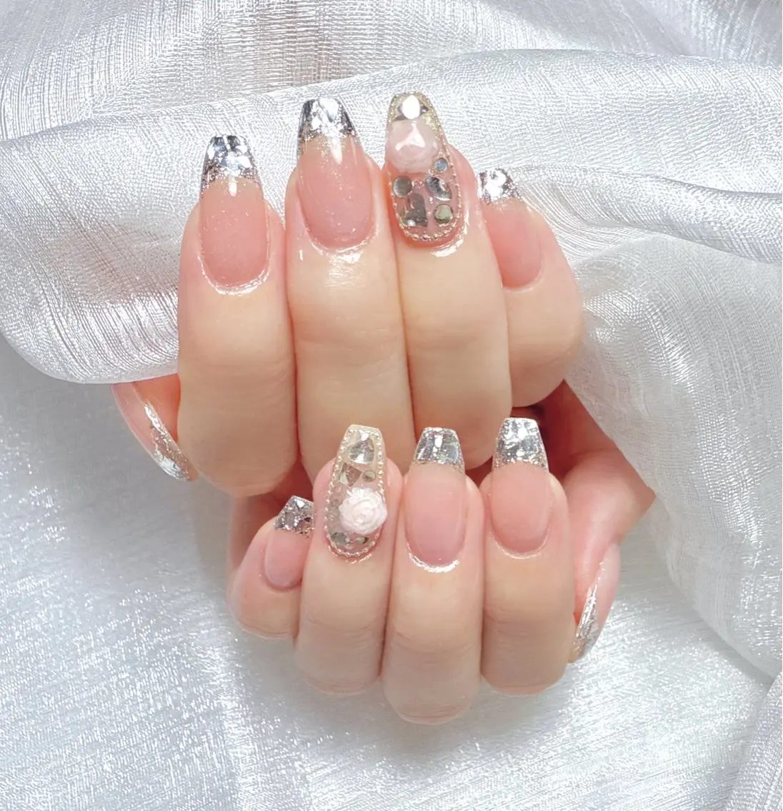 ネイル 持ち込み ハンドネイル ハンドケア L. Nailのネイルデザイン