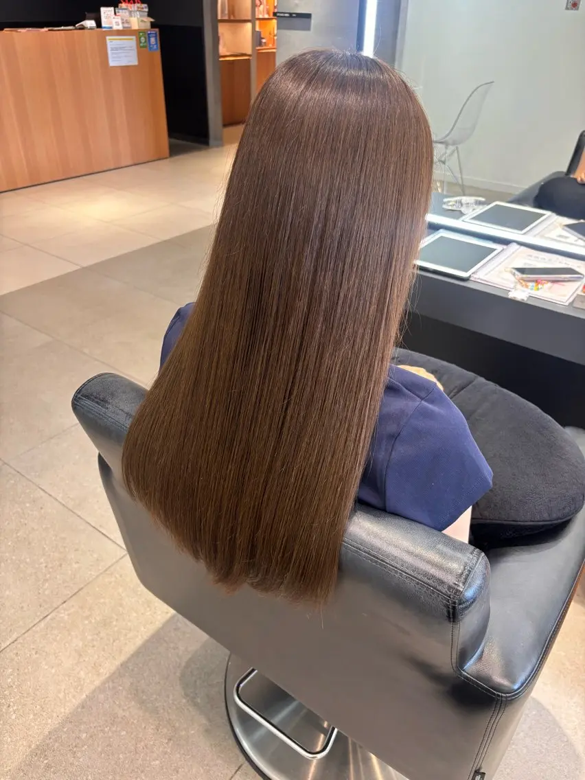 ロング カラー ベージュカラー 透明感カラー 髪質改善 似合わせカット カット ヘアカラー トリートメント RABU /髪質改善 伏見/ヘアケアサロンのヘアスタイル