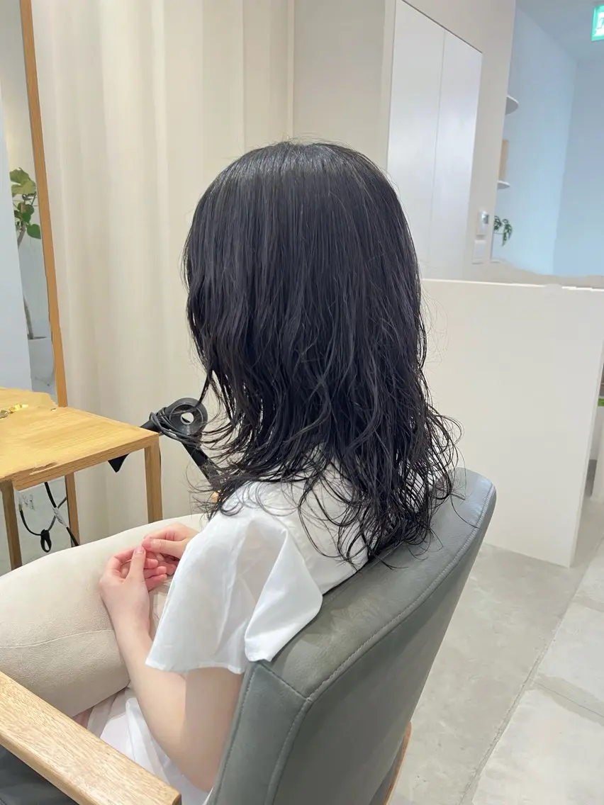 セミロング カット パーマ トリートメント yu koのヘアスタイル