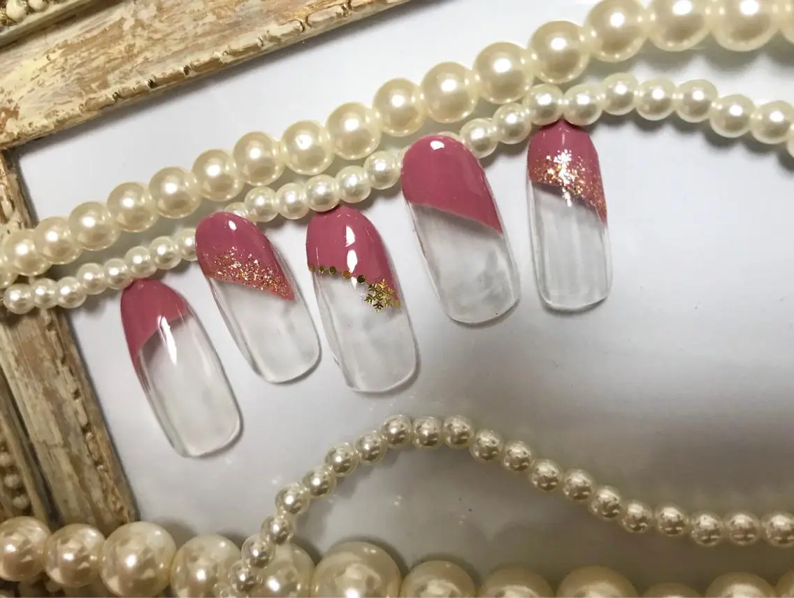 ネイル ハンドネイル 'mm  (ミリ) ＭＡＮＡＭＩのネイルデザイン