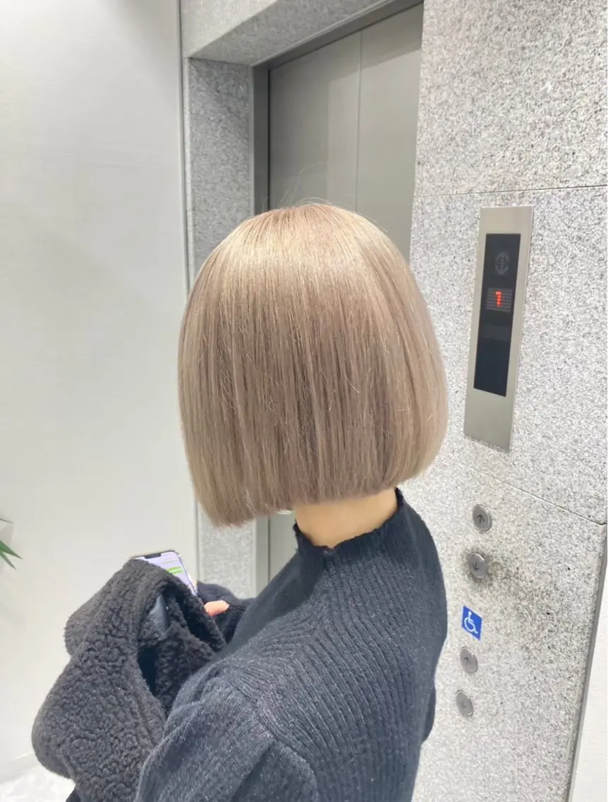 ︎💕︎︎オンカラー無料メニュー︎💕︎︎✖️全頭ブリーチ✖️超サラサラ水素トリートメントの写真
