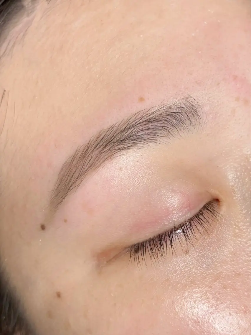 アイブロウ 垢抜け眉WAX専門 ちゅるんまつげ|鎌倉の眉毛・アイブロウイメージ