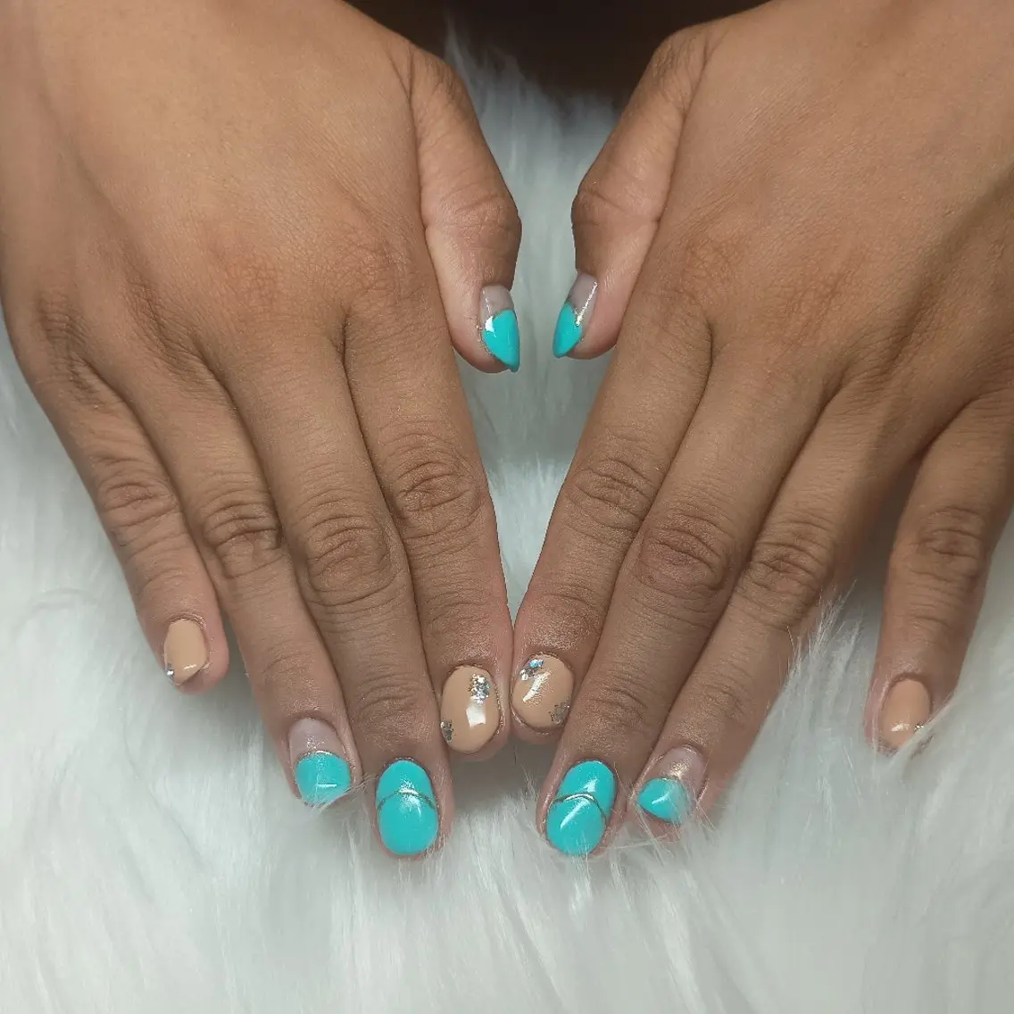 ネイル ハンドネイル Reivl  Nails のネイルデザイン