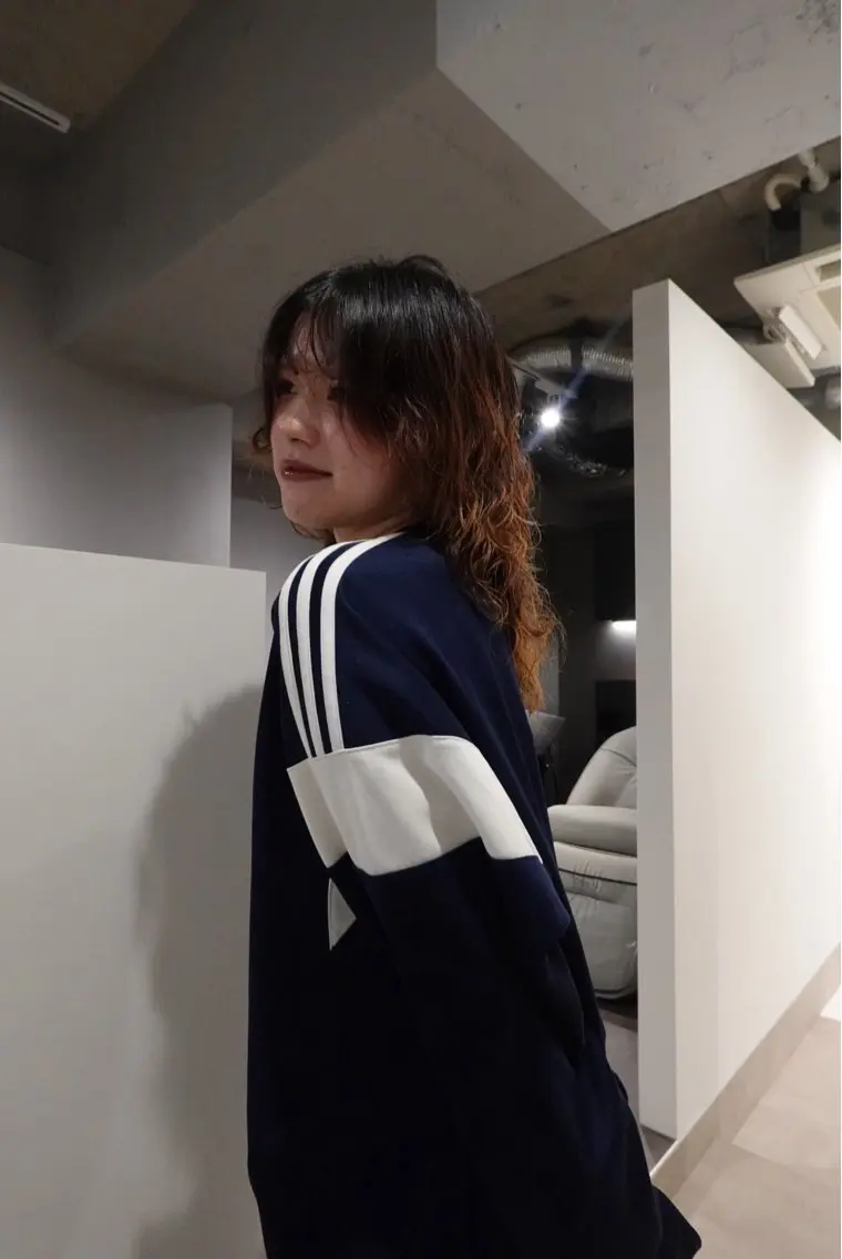 ミディアム パーマ ワタナベ ヒヨリのヘアスタイル
