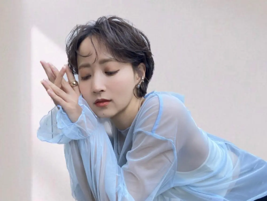 ショート カラー ヘアアレンジ ROW 横浜のヘアスタイル
