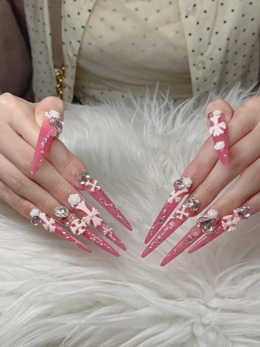 ネイル Lee Nailsのネイルデザイン