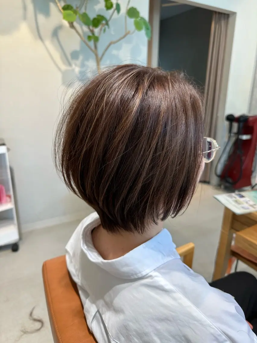ショート カラー ショートボブ ハイライトカラー ボブ ハイライト ショートヘア 永野真也 透明感カラー🪞のヘアスタイル