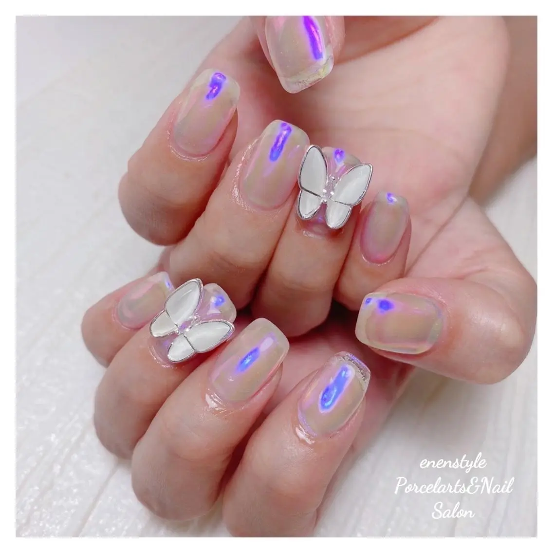 ミディアム ネイル 🐾enen style 🐾のネイルデザイン