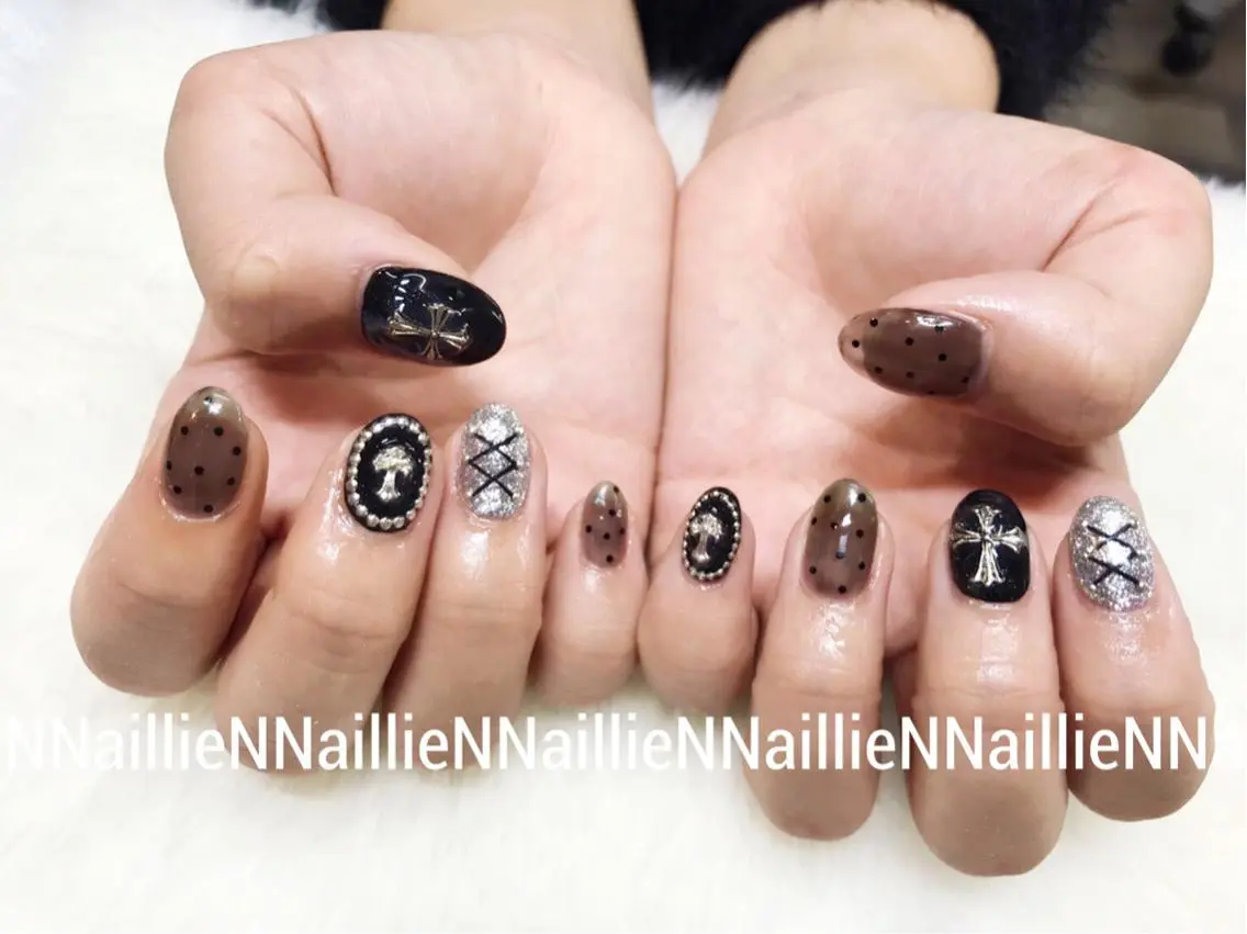 ネイル 持ち込み Nail lieNのネイルデザイン