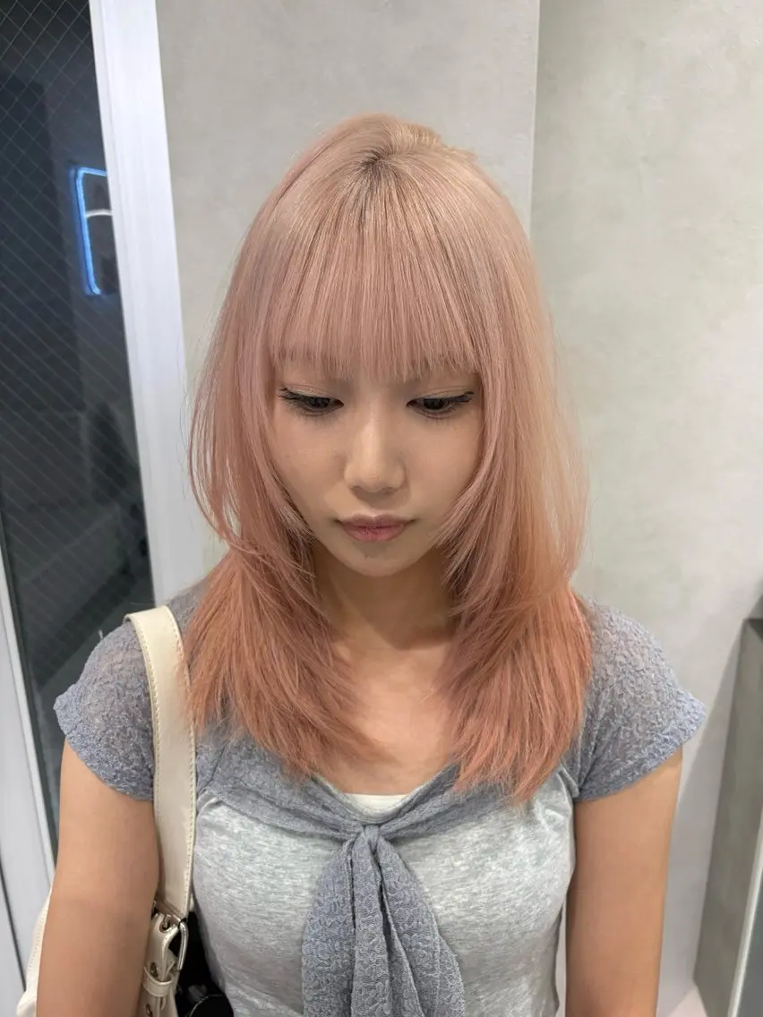 ミディアム ハッシュカット ハイレイヤー レイヤーカット カット ヘアカラー トリートメント Yuta✂︎ 韓国レイヤー🪽のヘアスタイル