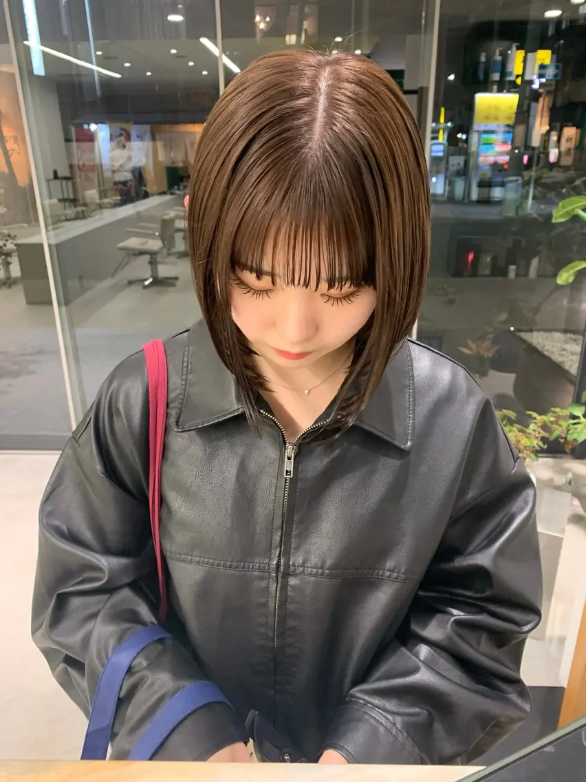 【赤みを消して透明感up✨】透明感カラーの写真
