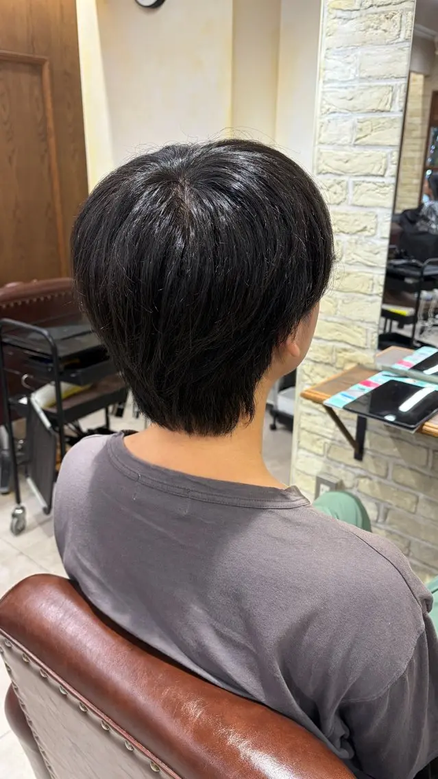 メンズ モネ｜CLUTCH メンズカットカラーのヘアスタイル