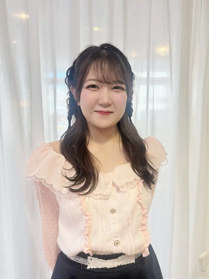 ロング eMu🎀 🤍MIYU🤍のヘアスタイル