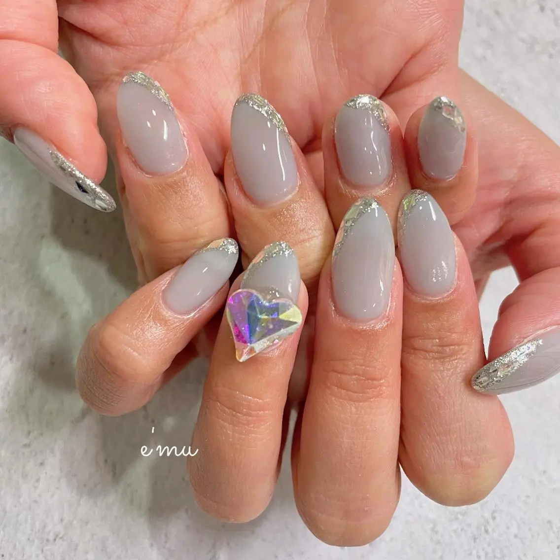 ネイル フレンチネイル ガラスフレンチ ハート nail salon e'mu💐のネイルデザイン