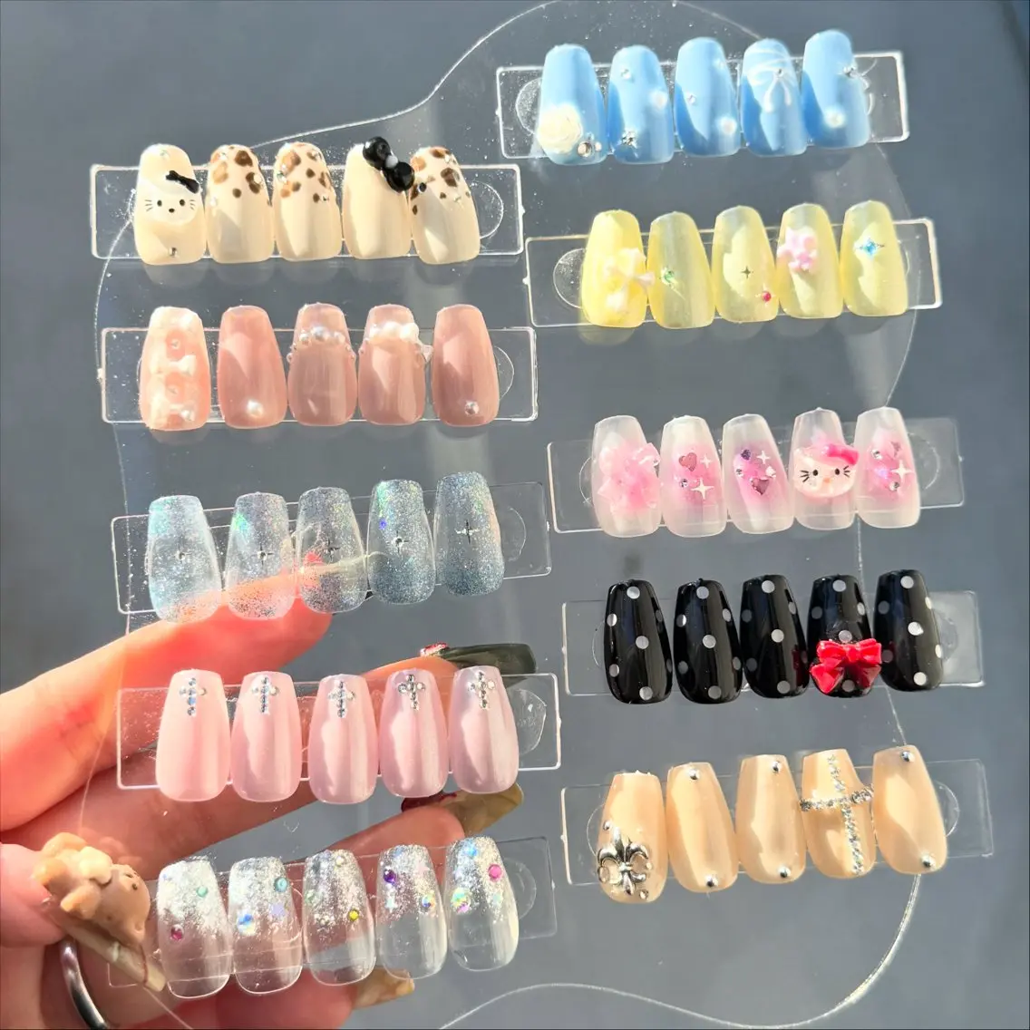 【オフ,パーツ込み🉐】トレンド定額デザイン🍓💓¥7980の写真