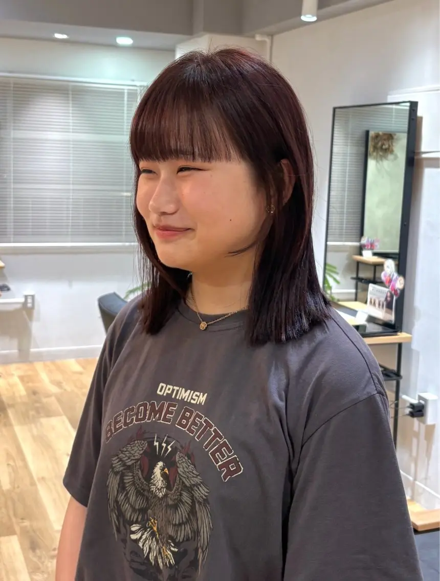 ミディアム 切りっぱなしボブ ボブ ヘアカラー こうやま みるのヘアスタイル