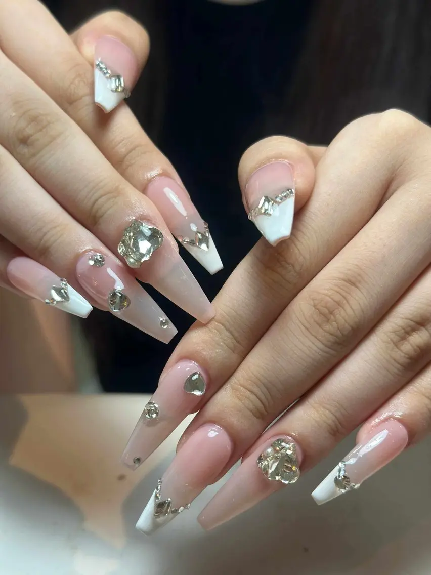 ネイル アートネイル 成人式 ジェルネイル ニュアンスネイル 夏ネイル NIE MoMoのネイルデザイン