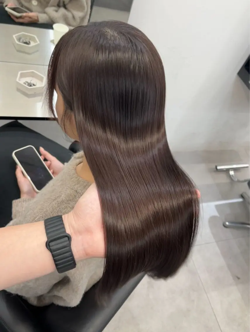 ロング カット ヘアカラー 縮毛矯正 トリートメント 髪質改善/縮毛矯正 梅田茶屋町/西尾祐作のヘアスタイル