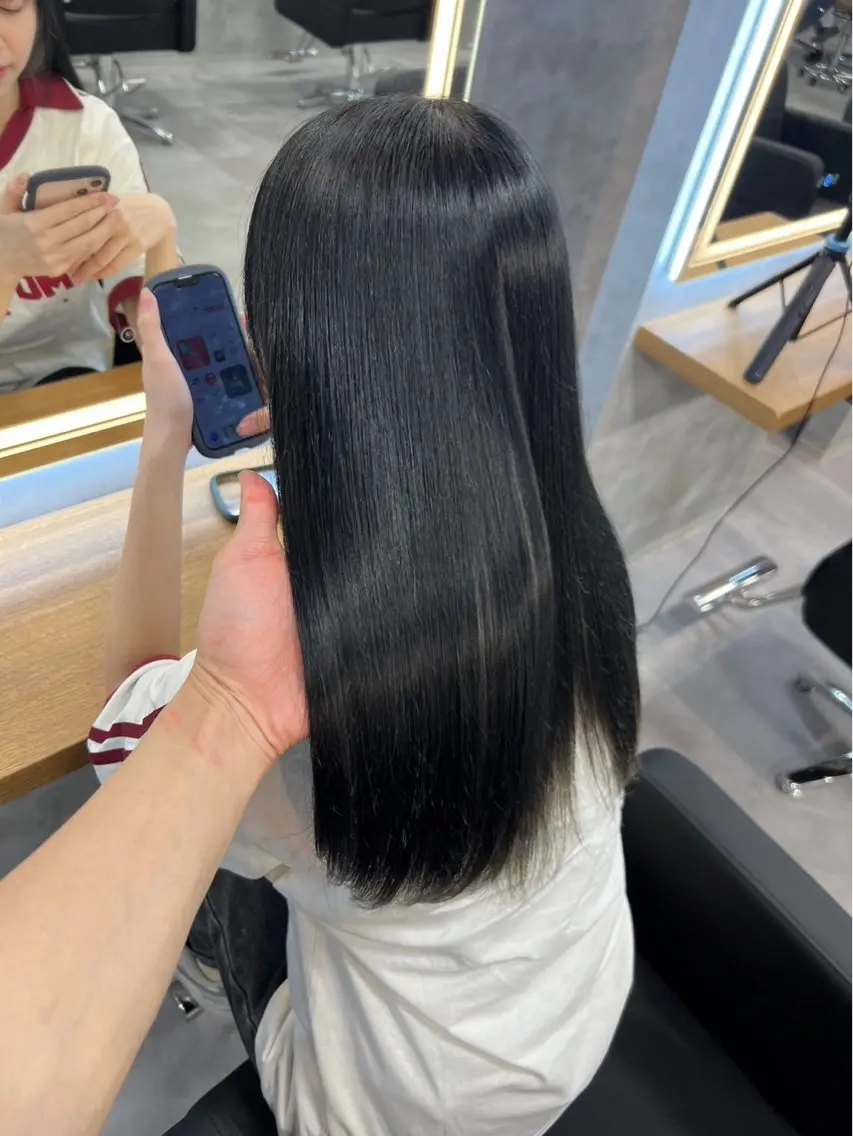 セミロング カラー ヘアアレンジ メンズ 🤍透明感カラー🤍 似合わせ🤍AINEのヘアスタイル