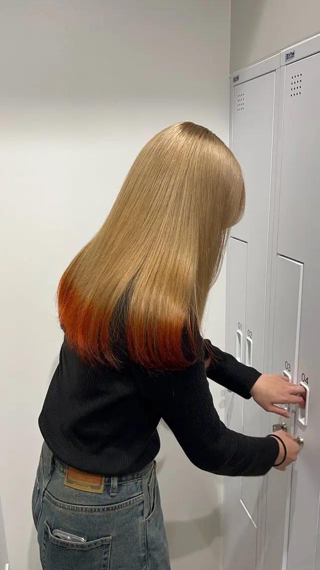 ロング カラー ベージュカラー ブリーチ ブラウンカラー オレンジ オタク特化美容師💟 チバコナツのヘアスタイル