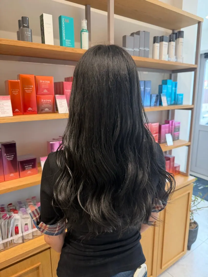 カラー 小林 千咲都のヘアスタイル
