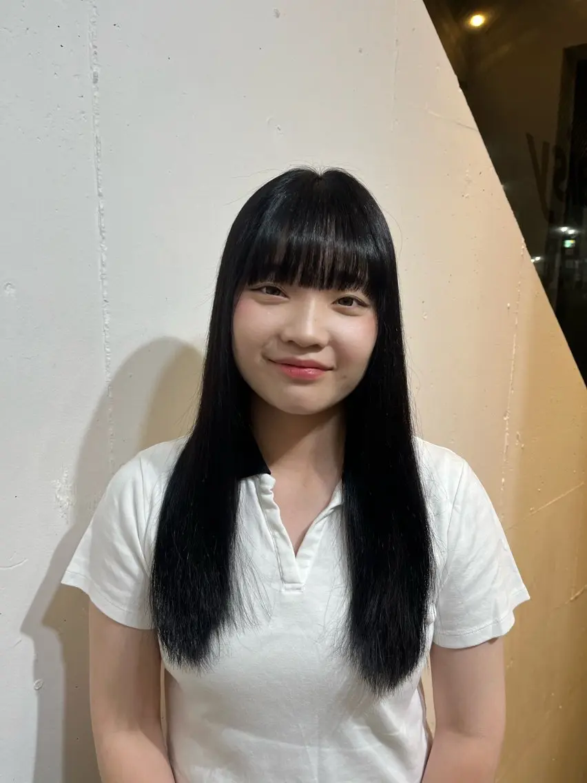 カラー Hozumi Rioのヘアスタイル