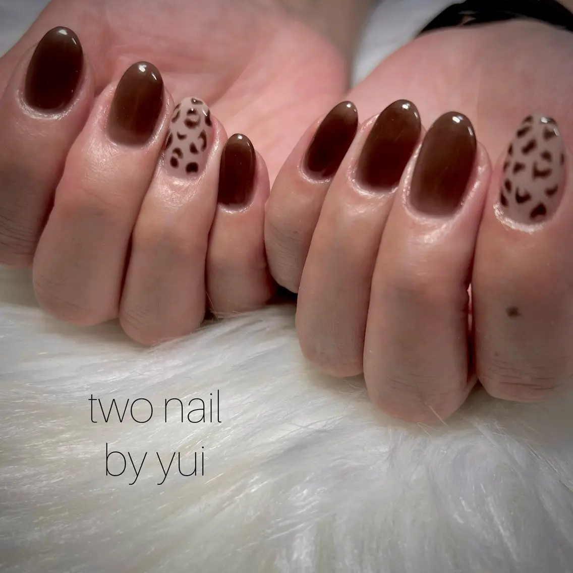 ネイル アートネイル ネイルチップ ホワイト ハンドネイル two nailのネイルデザイン
