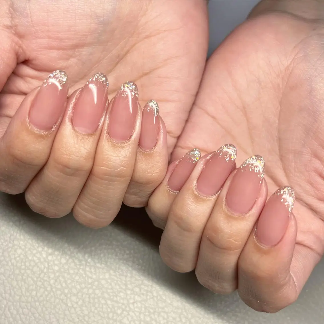 ネイル フレンチネイル ラメ(グリッター) ワンカラーネイル 587nail *のネイルデザイン