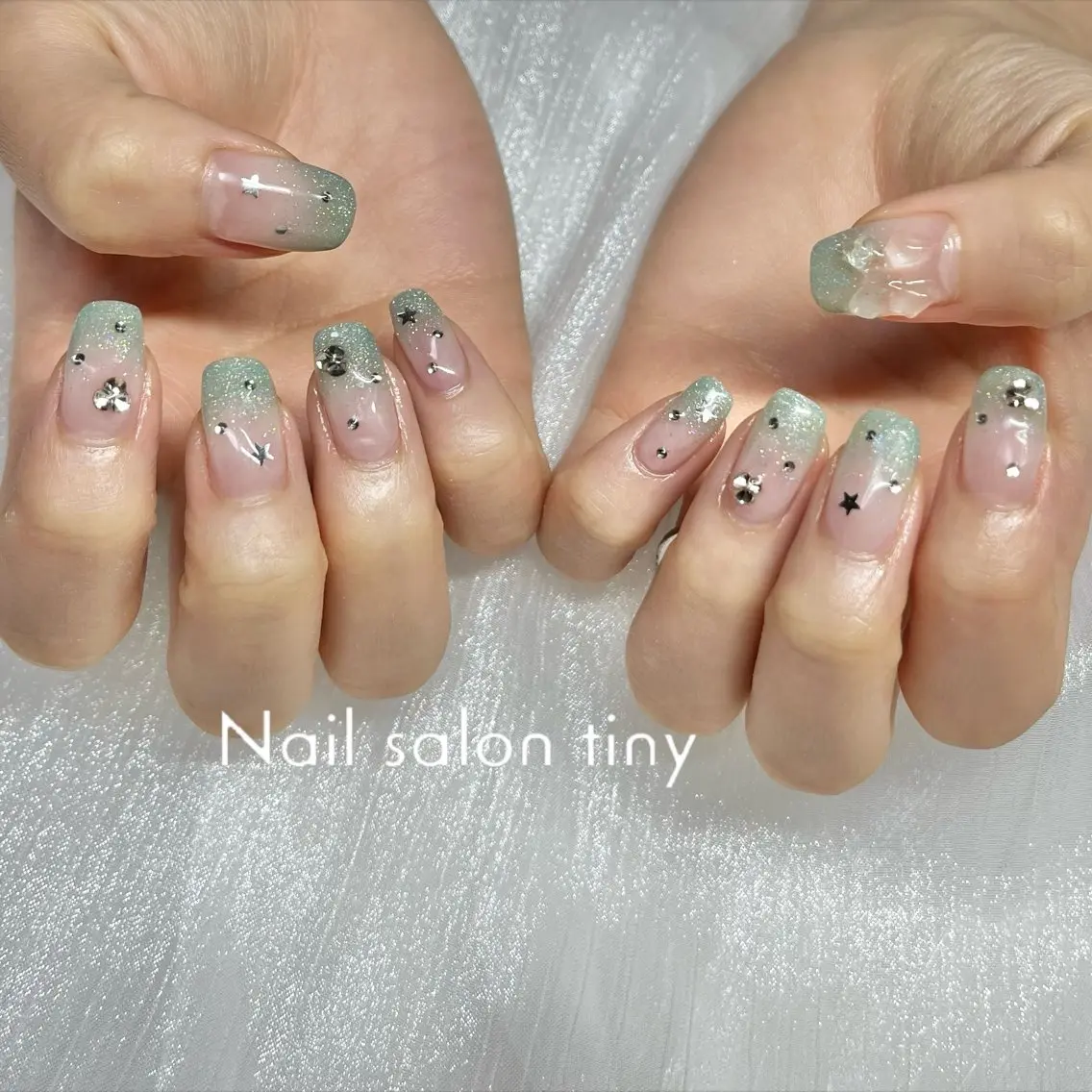 ネイル Nail salon tiny🩵のネイルデザイン