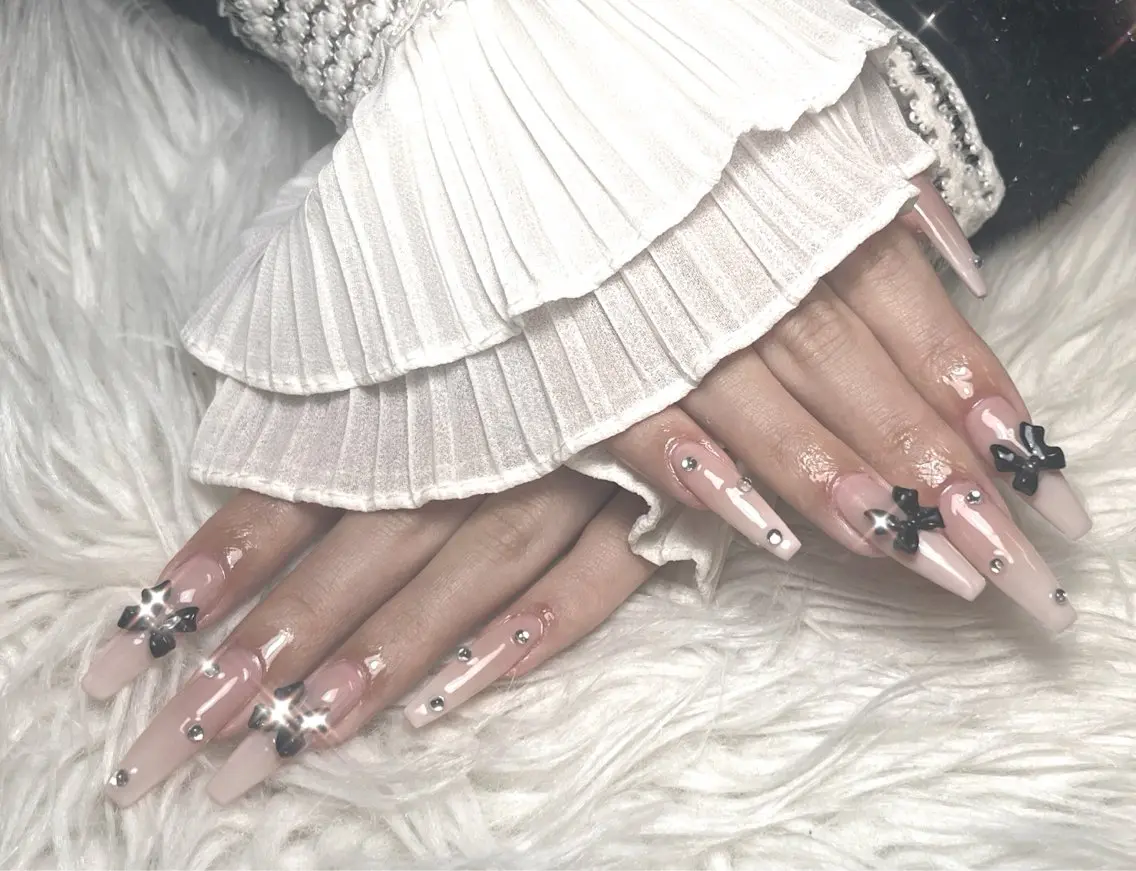 ネイル ハンドネイル ☁️Yun nail Rin☁️のネイルデザイン