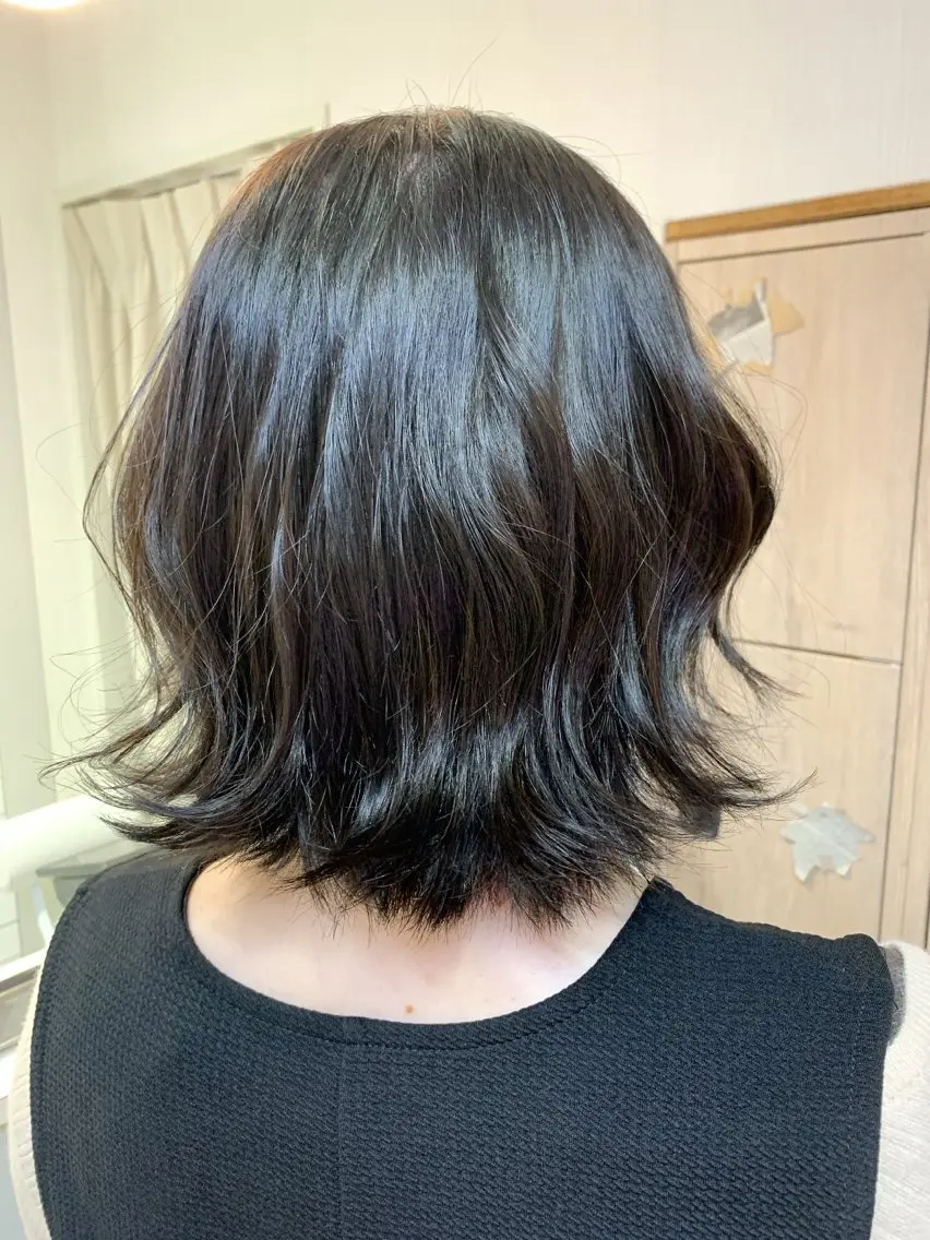 ミディアム カラー 奥田 彩乃🧸🩵のヘアスタイル